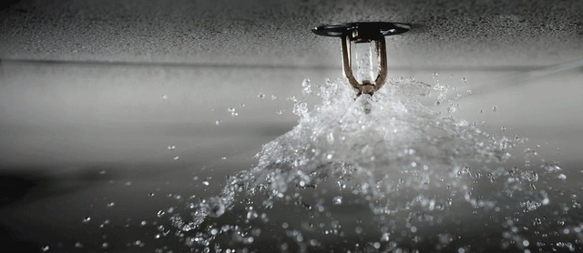 Hệ thống vòi phun Sprinkler trang bị tại trần các tầng